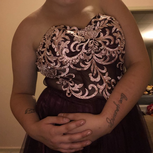 Prom Dress - Picture 3 of 3